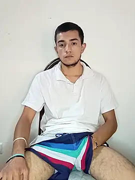 Chat XXX en directo de Thick_Cock