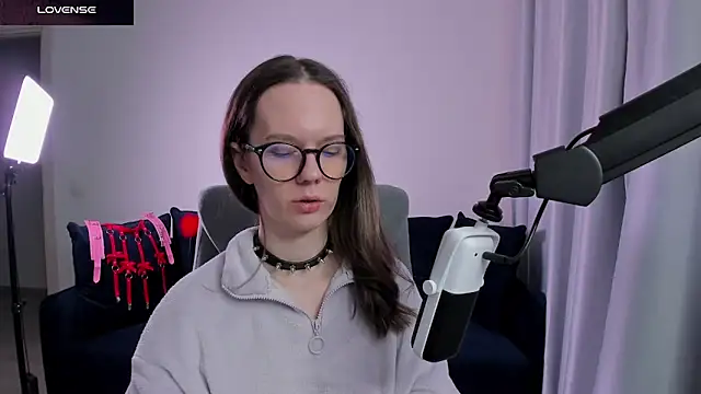 SharkyBaby's Live XXX Chat