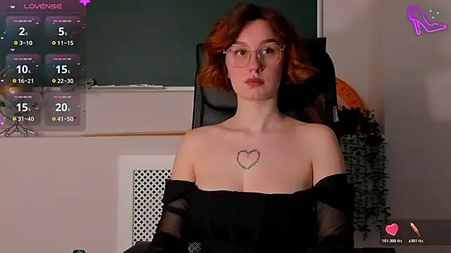 ClaireMathis Live XXX Chat