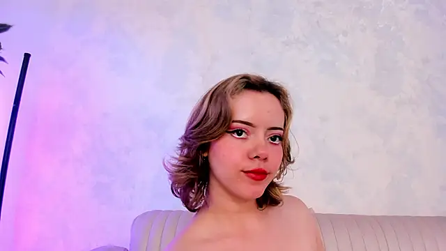 دردشة AnnaTylor الجنسية المباشرة