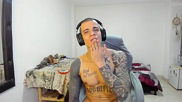 Chat XXX en directo de Balo_lovers