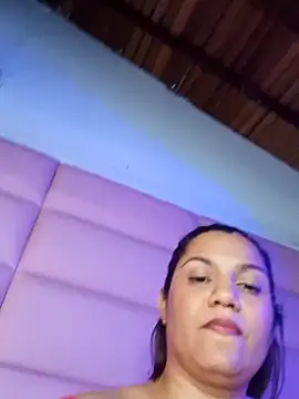 Chat XXX en directo de Samaraa_Lee