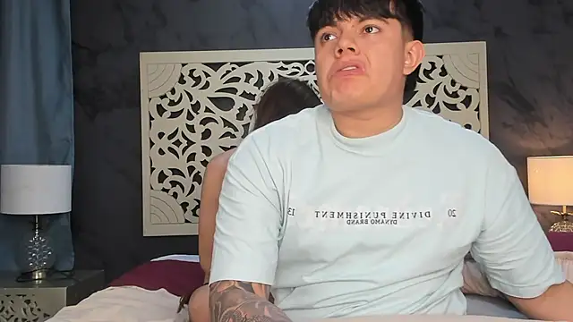 LoveRebels_ Live XXX-Chat