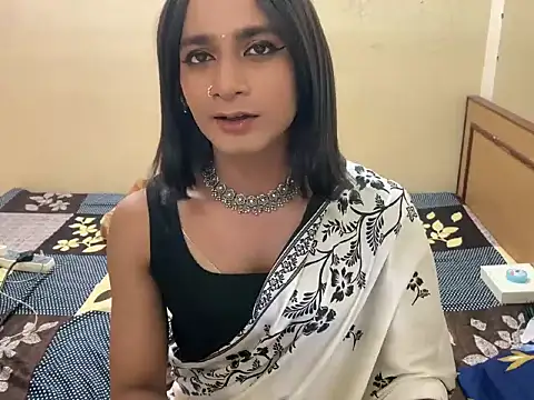 Вебкам-шоу LuvLayla