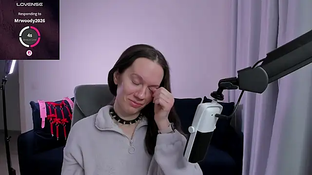 Chat XXX en directo de SharkyBaby