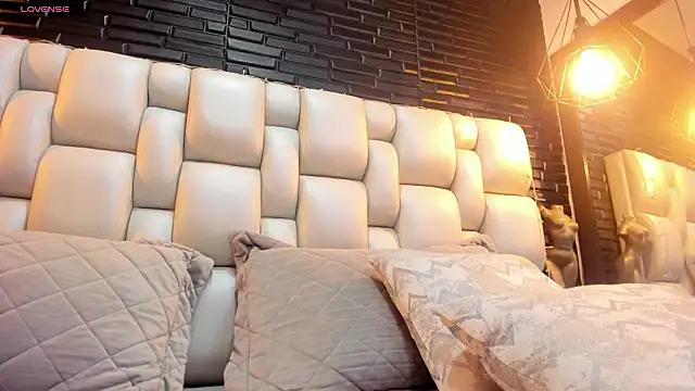 Živý XXX chat Salo_Heaven