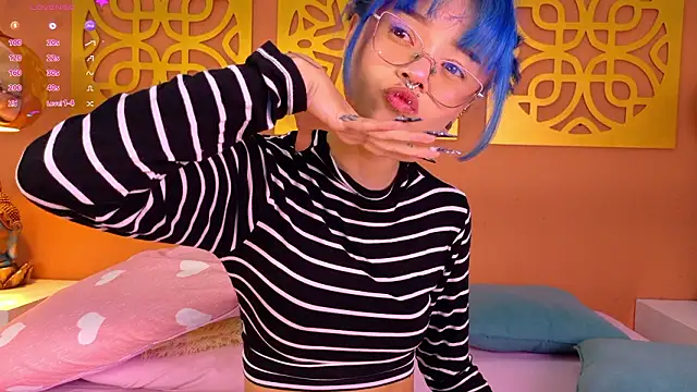 HIKARY_MIYAMOTO Live XXX-chat