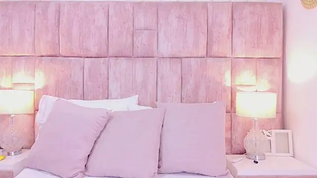 ScarlettFoox Chat XXX live