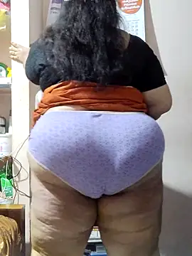 tamilthanushri Live XXX Chat