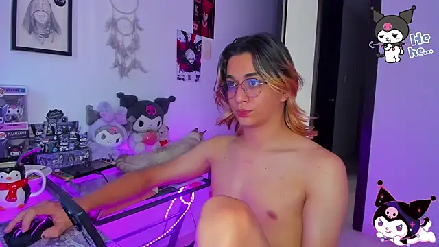 Živý XXX chat KeitaMoon