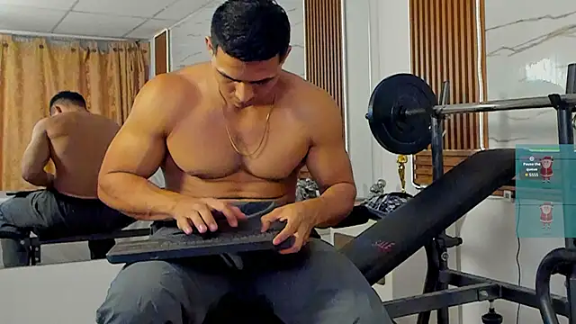 ChoreyTaiylorのウェブカメラショー