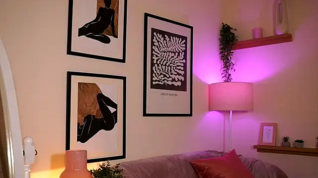 midnightbby_ webkamerás műsora