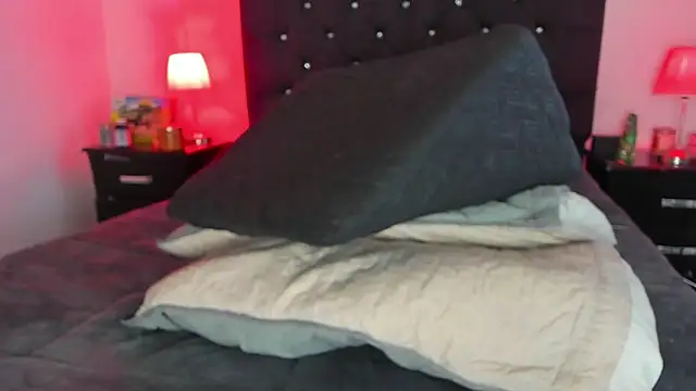 dereck_karter Adlı Modelin Canlı XXX Sohbeti