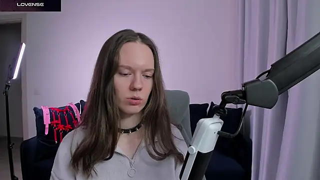 SharkyBaby's Webcam Show