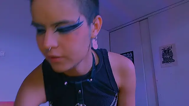 alex_one888 Live XXX Chat