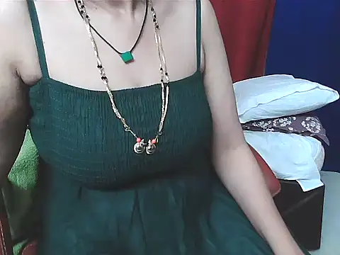 عرض كام sunitha-3