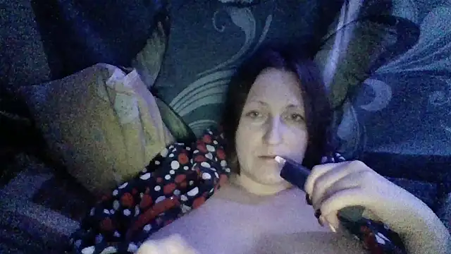 AllaSowinskaya élő XXX-chatje