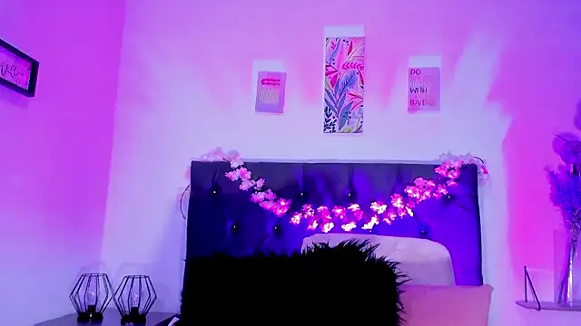 SagiraBelle's Live XXX Chat