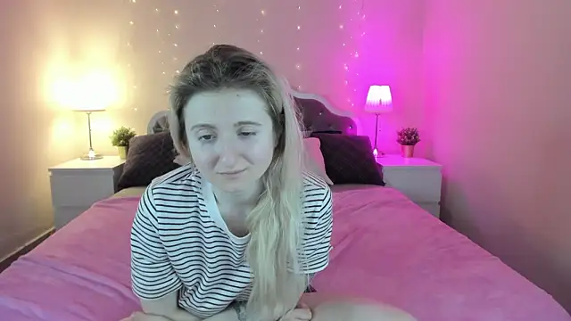 CamillaDreamer élő XXX-chatje