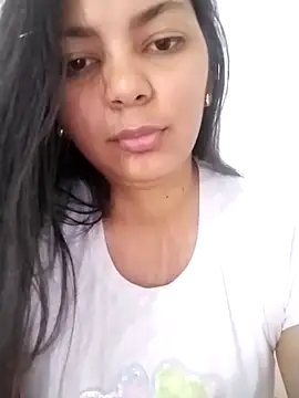 MyaShy live XXX chat