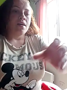 Rouse_hot_ live XXX chat