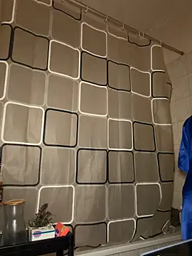 XXX chat uživo modela vinique99