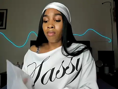 YourDreamReal: вебкам-шоу