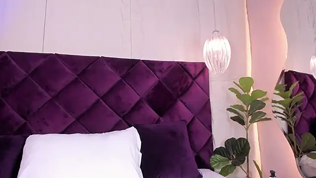 LucieMillerr Chat XXX live