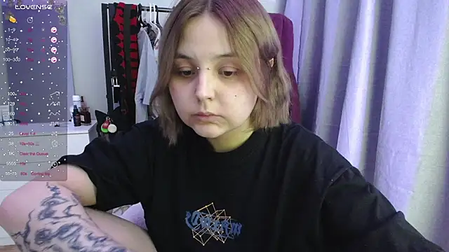 vendymories élő XXX-chatje