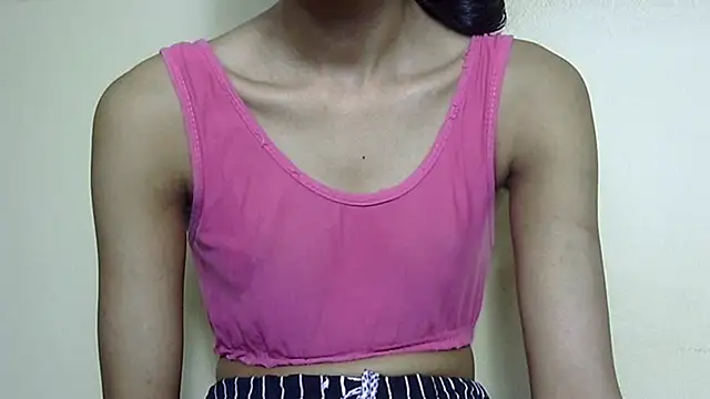 Anu_tinyのライブXXXチャット