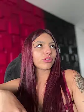 Show modela Emily-teen na web-kameri