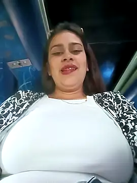 Latina_sexy1 即時 XXX 聊天