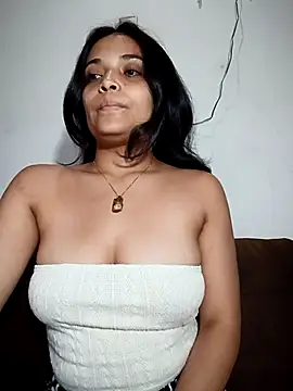 _Estrellita_: онлайн-секс-чат