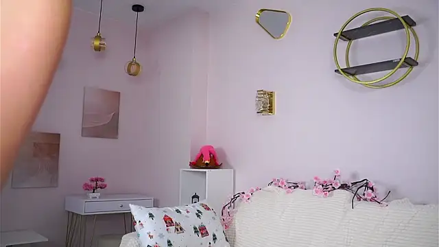 SunnivaCovil's Live XXX Chat