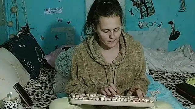 brighteyes77 Live XXX Chat