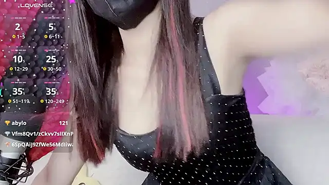 Pokazy przed kamerką – Miu_Babe