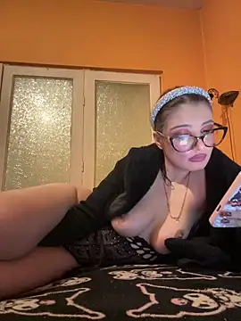 دردشة SirenLisa69 الجنسية المباشرة