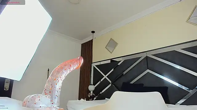 دردشة Laracooper_ الجنسية المباشرة