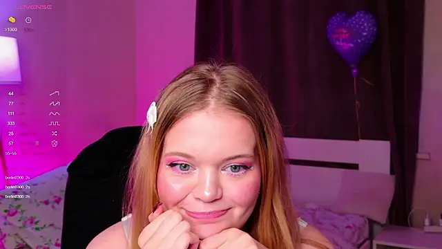 XXX chat uživo modela Elioraa