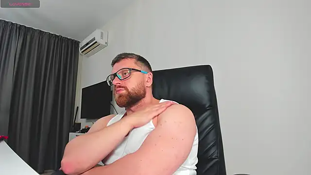 Findom_guy: онлайн-секс-чат