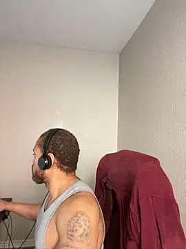 Fathero1time Live XXX Chat