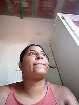 Giselabrunette25 live XXX chat