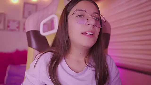 Chat XXX ao vivo de milly_kenner