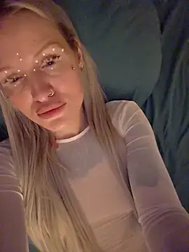 KateMonroe Adlı Modelin Canlı XXX Sohbeti