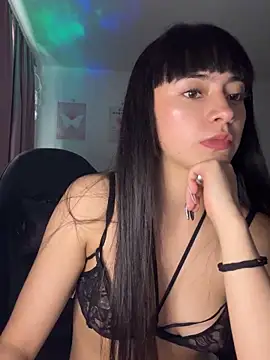 violetta_blackk Adlı Modelin Canlı XXX Sohbeti