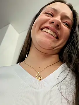 CHARLOTTE__05 Chat XXX in diretta