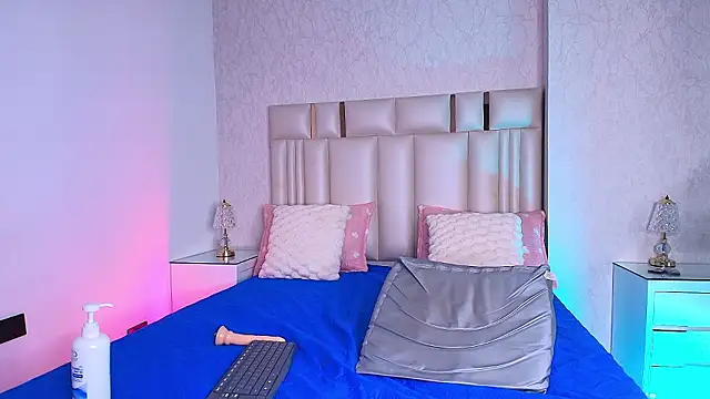 alanarose18 live XXX chat