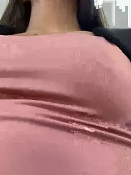 TaylorrHill Adlı Modelin Canlı XXX Sohbeti