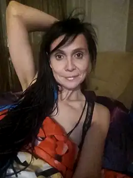 Francenia_lolis Chat XXX in diretta