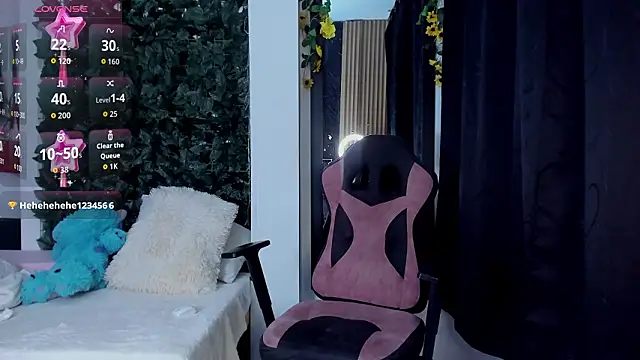 Chatroom XXX en direct de karla_charloby